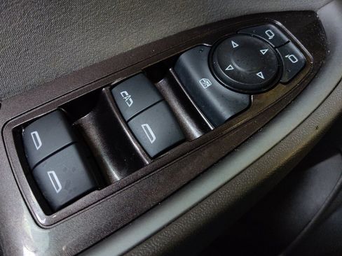 Used 2022 Chevrolet Malibu LT FWD image 27