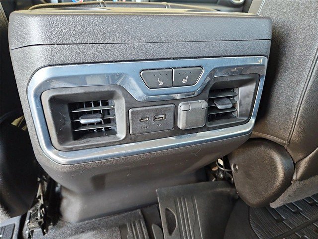 Used 2020 GMC Sierra 1500 SLT RWD image 17