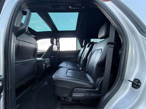 Used 2018 Ford Expedition Limited w/ Equipment Group 301A image 19