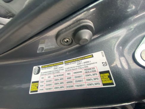 Used 2024 Toyota RAV4 LE AWD/4WD image 24