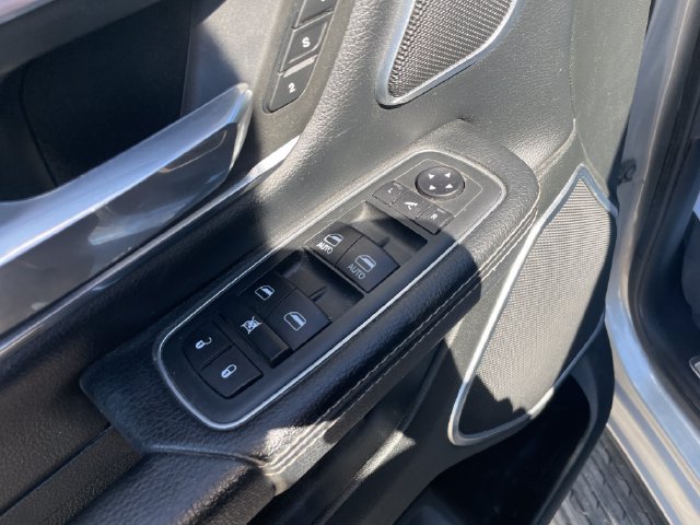 Used 2021 RAM 1500 Laramie AWD/4WD image 21