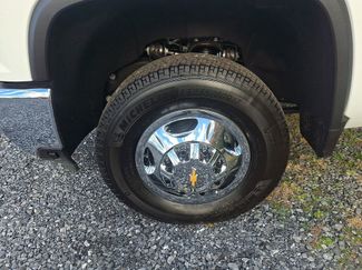 New 2025 Chevrolet Silverado 3500 LT w/ Convenience Package video 4