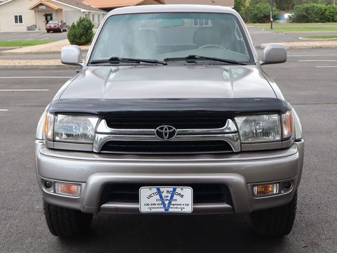 Used 2002 Toyota 4Runner Limited AWD/4WD image 12
