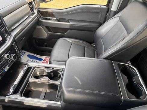 Used 2024 Ford F350 Lariat w/ Lariat Ultimate Package image 37