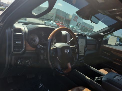 Used 2022 RAM 2500 Limited AWD/4WD image 18