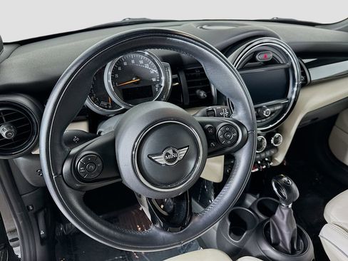 Used 2018 MINI Cooper Convertible image 12