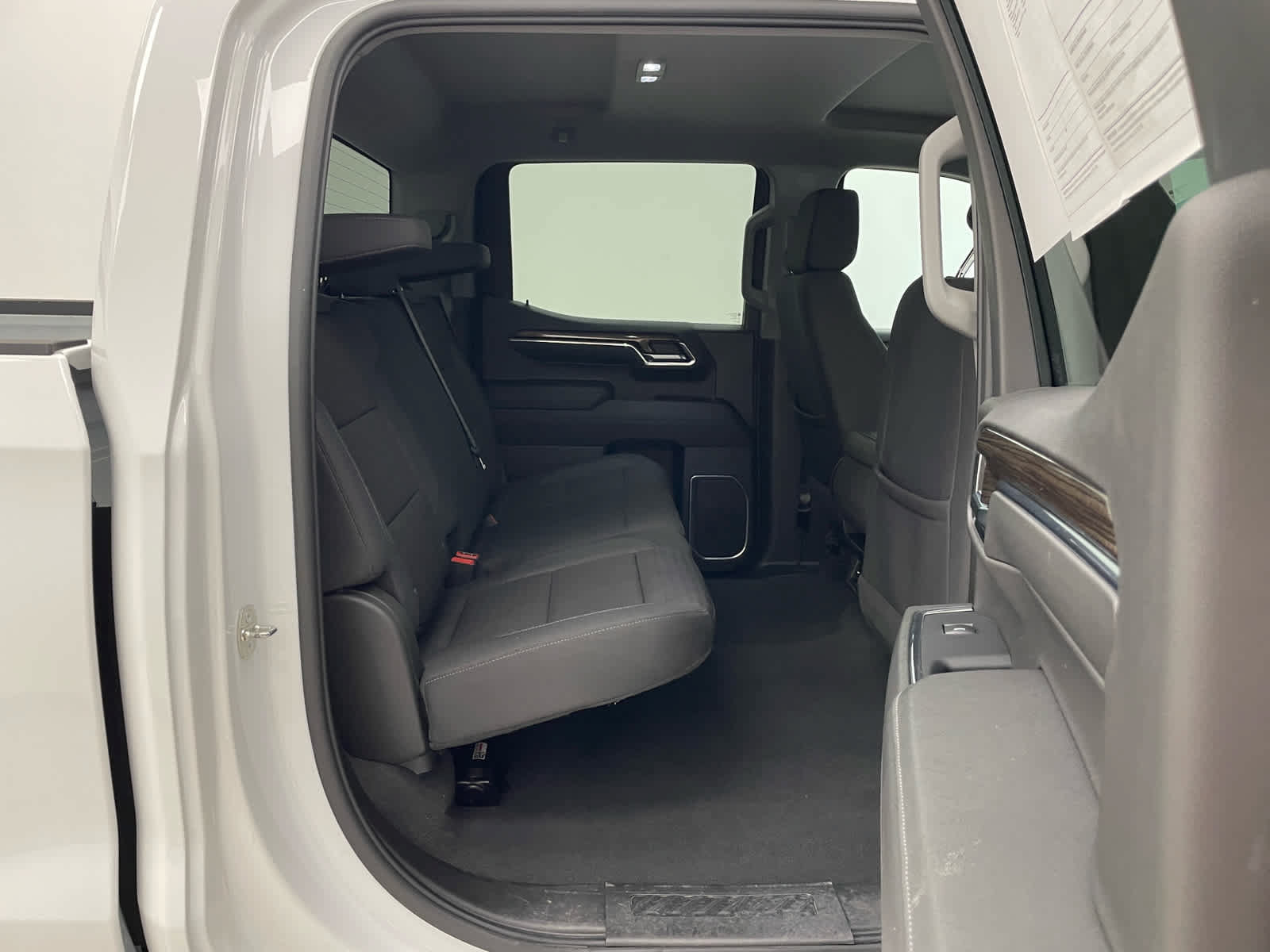 Certified 2023 Chevrolet Silverado 1500 RST w/ Z71 Off-Road Package AWD/4WD image 15
