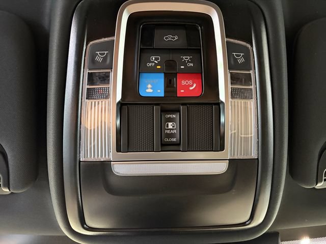 New 2026 RAM 2500 Laramie AWD/4WD image 29