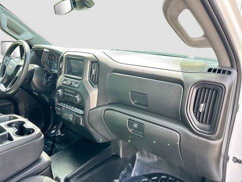 Used 2023 Chevrolet Silverado 1500 W/T w/ Trailering Package AWD/4WD image 27