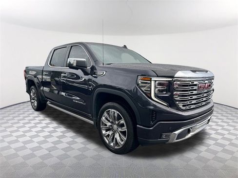 Used 2024 GMC Sierra 1500 Denali w/ Denali Reserve Package image 3