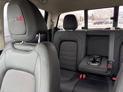 Used 2021 GMC Canyon AT4 image 31