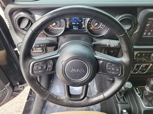 Used 2020 Jeep Wrangler Unlimited Sport AWD/4WD image 24