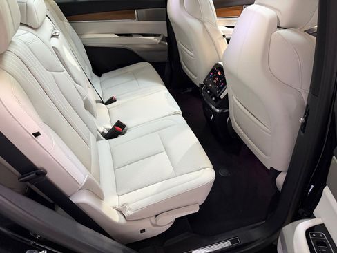 New 2026 Cadillac Vistiq Luxury AWD/4WD image 50