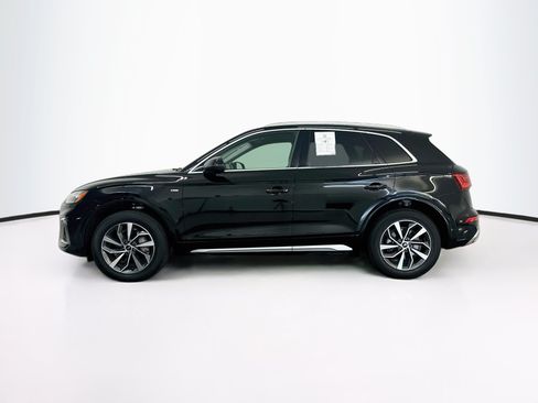 Used 2023 Audi Q5 2.0T Premium w/ Convenience Package AWD/4WD image 4