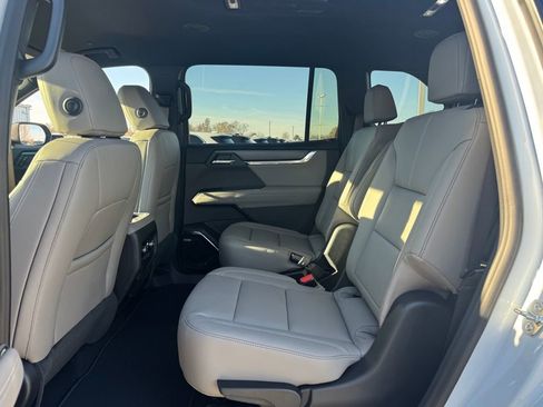 New 2026 GMC Acadia Elevation w/ Black Edition FWD image 13