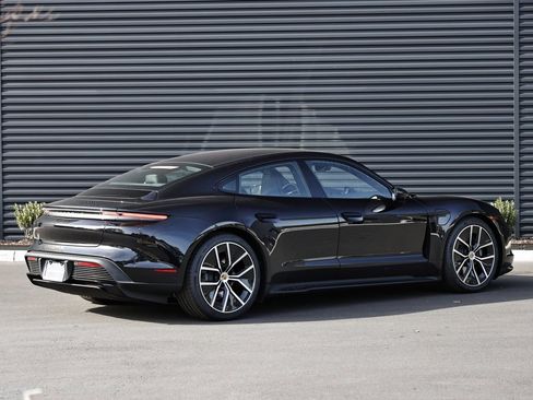 New 2026 Porsche Taycan image 7