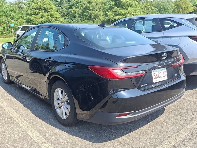 Used 2025 Toyota Camry LE FWD image 7