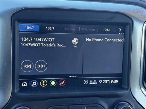 Used 2020 Chevrolet Silverado 1500 LT w/ All-Star Edition image 29