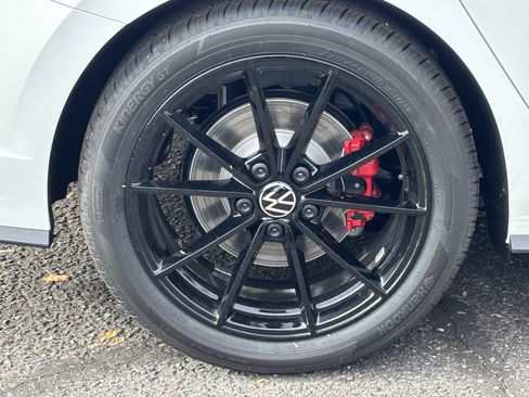 New 2026 Volkswagen Jetta GLI Autobahn image 6