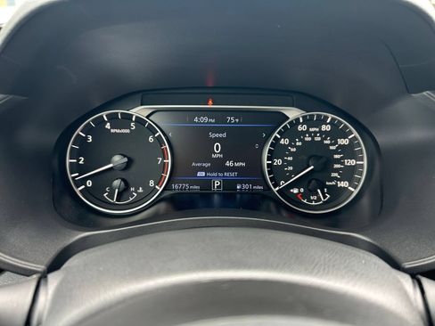 Used 2026 Nissan Altima 2.5 SV FWD image 34
