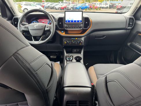 Used 2023 Ford Bronco Sport Badlands image 26