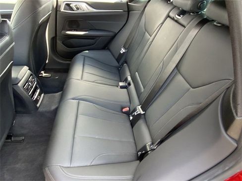 Used 2025 BMW i4 eDrive40 image 18