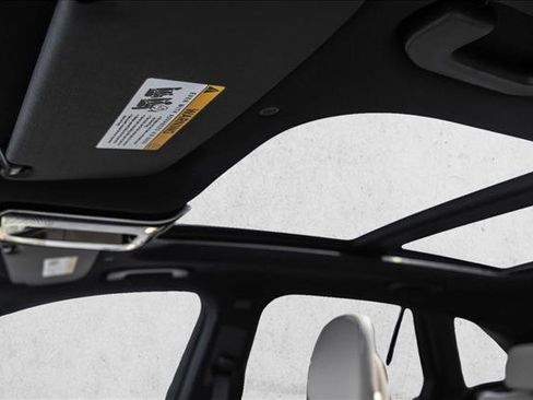 New 2026 Mercedes-Benz GLC 300 4MATIC image 11