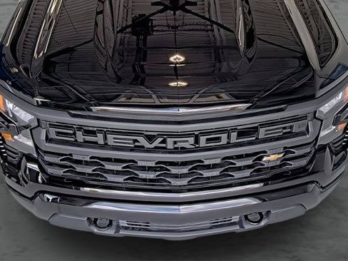 New 2026 Chevrolet Silverado 1500 Custom w/ Turbomax Blackout Package AWD/4WD image 18