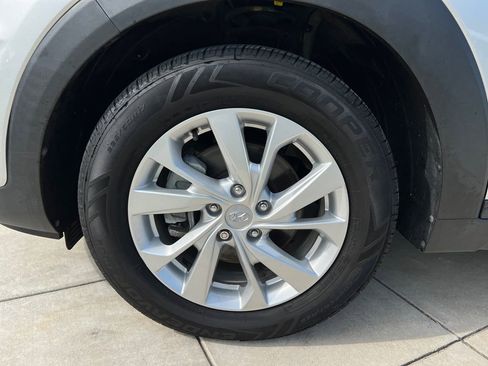 Used 2019 Hyundai Tucson Value FWD image 23