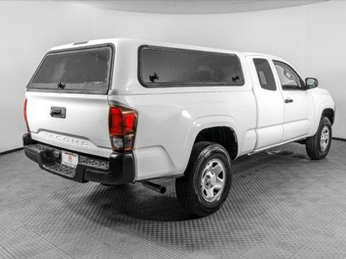 Used 2021 Toyota Tacoma SR image 8