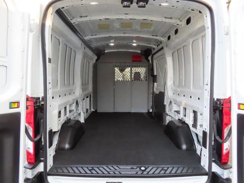 Used 2019 Ford Transit 250 148 Medium Roof image 14