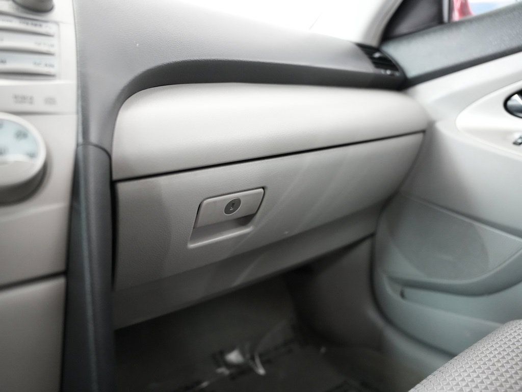 Used 2011 Toyota Camry SE w/ SE Extra-Value Pkg #1 FWD image 47