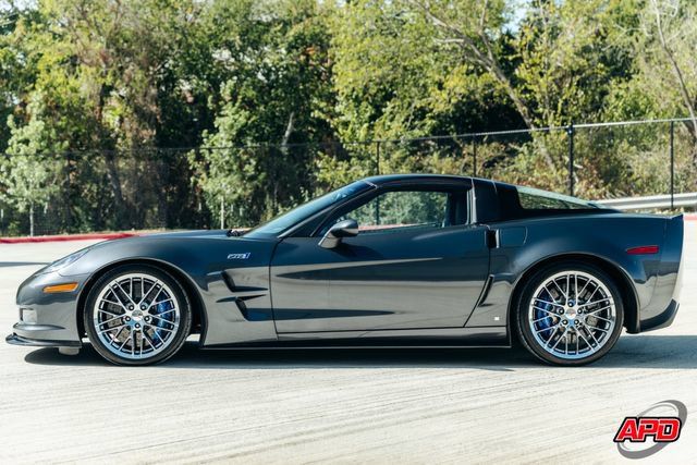 Used 2009 Chevrolet Corvette ZR1 w/ Preferred Equipment Group RWD image 60