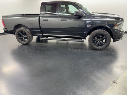 Used 2016 RAM 1500 Express w/ Black Ram 1500 Express Group image 8