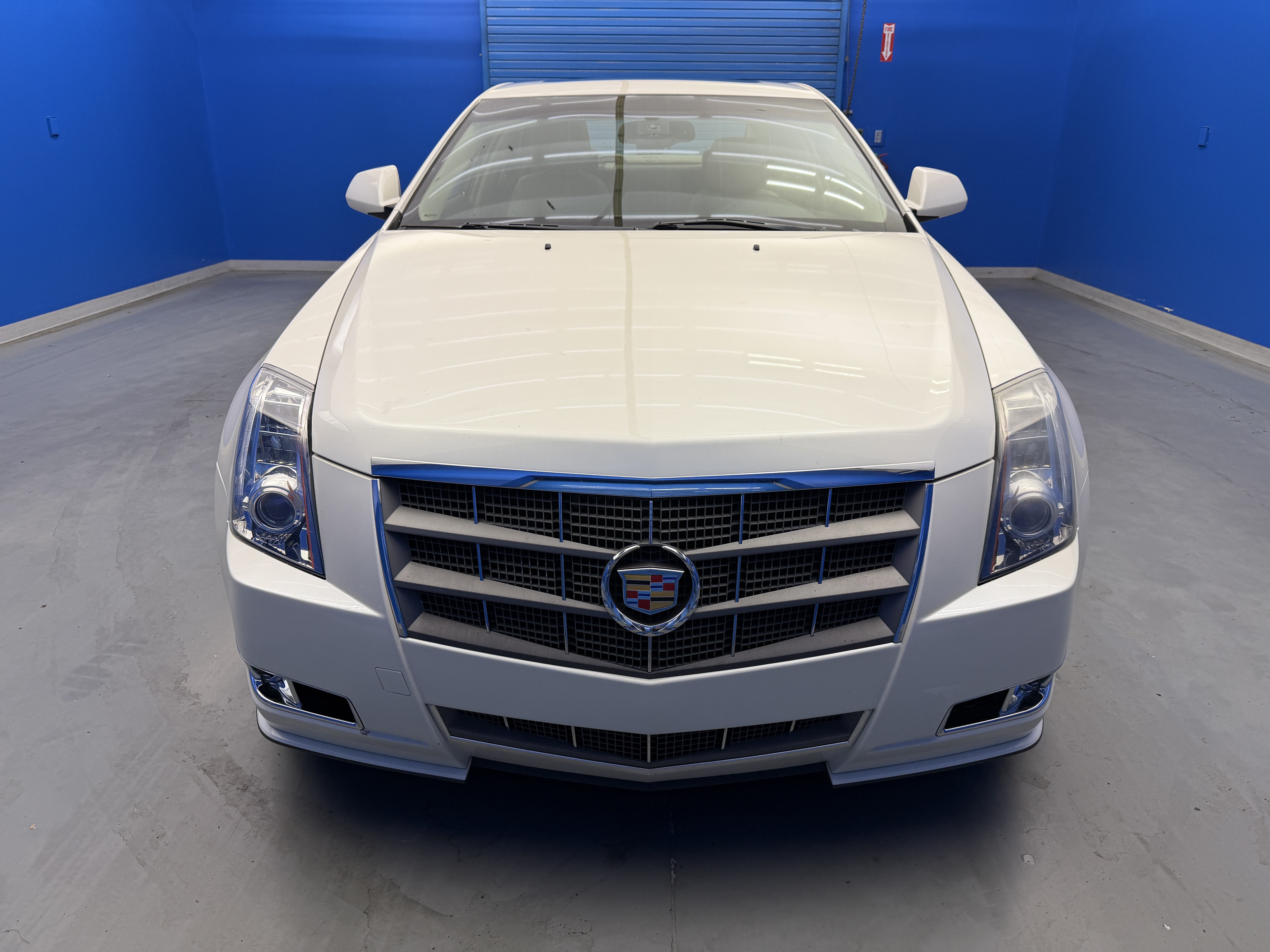 Used 2010 Cadillac CTS Performance RWD image 3