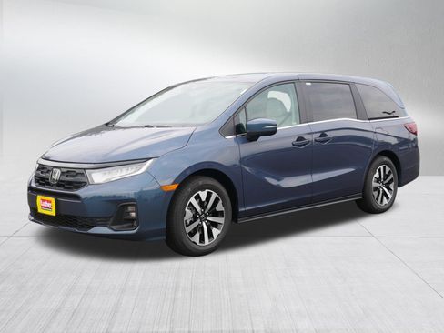 New 2026 Honda Odyssey EX-L image 3