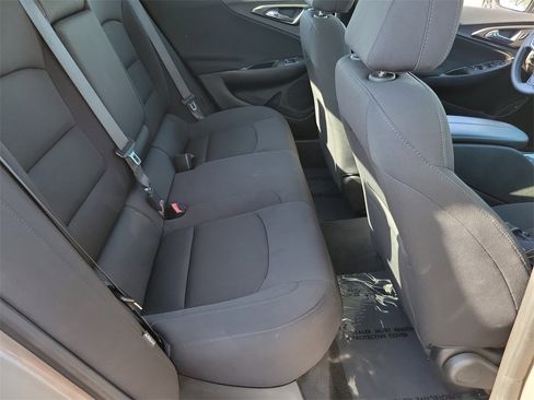 Used 2023 Chevrolet Malibu LT image 21