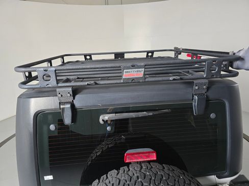 Used 2015 Jeep Wrangler Unlimited Sport image 37