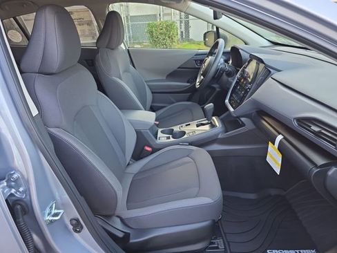 New 2025 Subaru Crosstrek 2.5i Premium image 9
