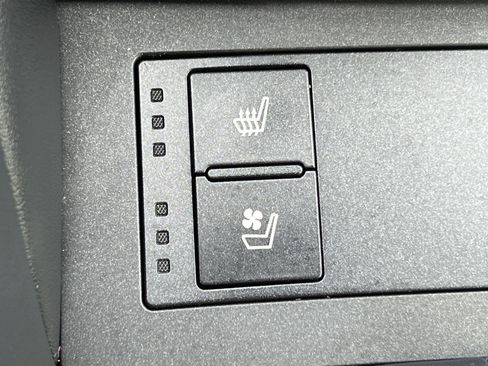 Used 2021 Lexus RC 350 F Sport image 27