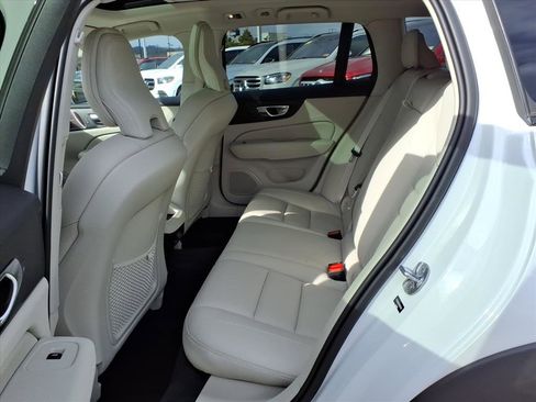 Certified 2022 Volvo V60 T5 Cross Country w/ Climate Package image 12