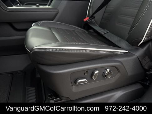New 2026 GMC Sierra 2500 AT4X AWD/4WD image 21