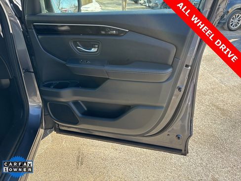 Used 2023 Honda Pilot EX-L image 8