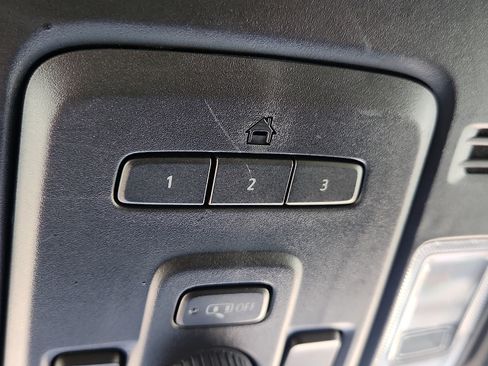 Used 2023 GMC Yukon XL AT4 w/ AT4 Premium Plus Package AWD/4WD image 18