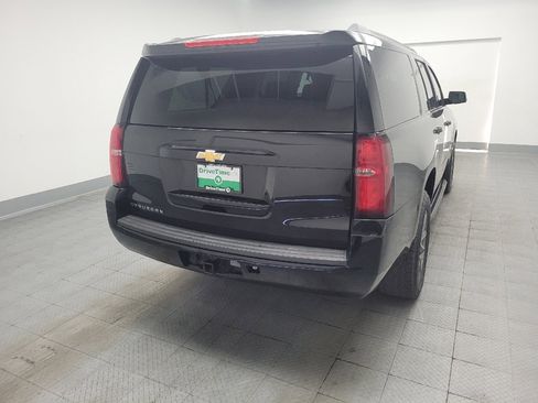 Used 2019 Chevrolet Suburban LT AWD/4WD image 7