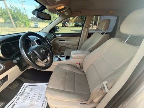 Used 2014 Jeep Grand Cherokee Laredo w/ Quick Order Package 23E AWD/4WD image 20