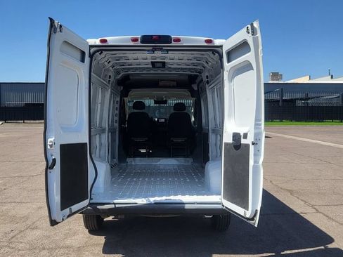 Used 2025 RAM ProMaster 3500 w/ Convenience Group FWD image 18
