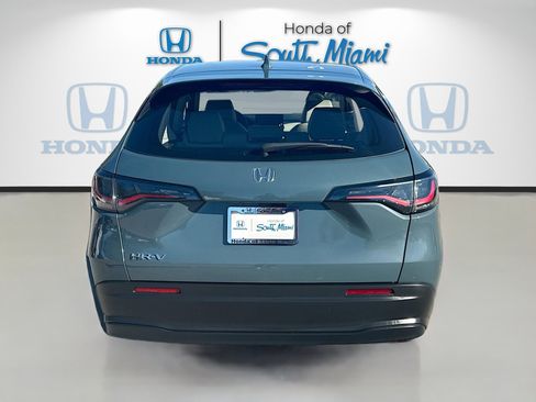 Certified 2023 Honda HR-V LX image 6