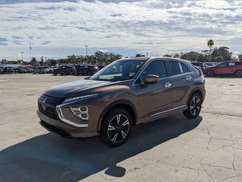 Used 2023 Mitsubishi Eclipse Cross SEL image 5
