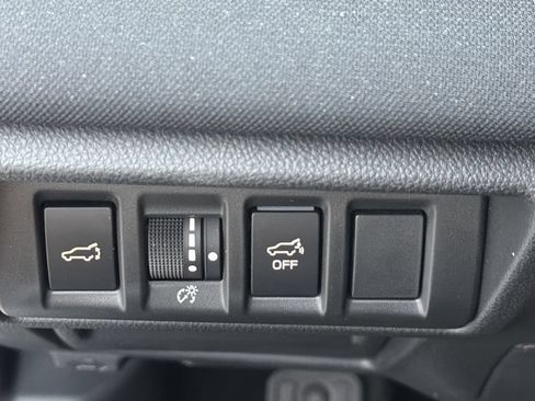 Certified 2025 Subaru Outback Premium AWD/4WD image 28